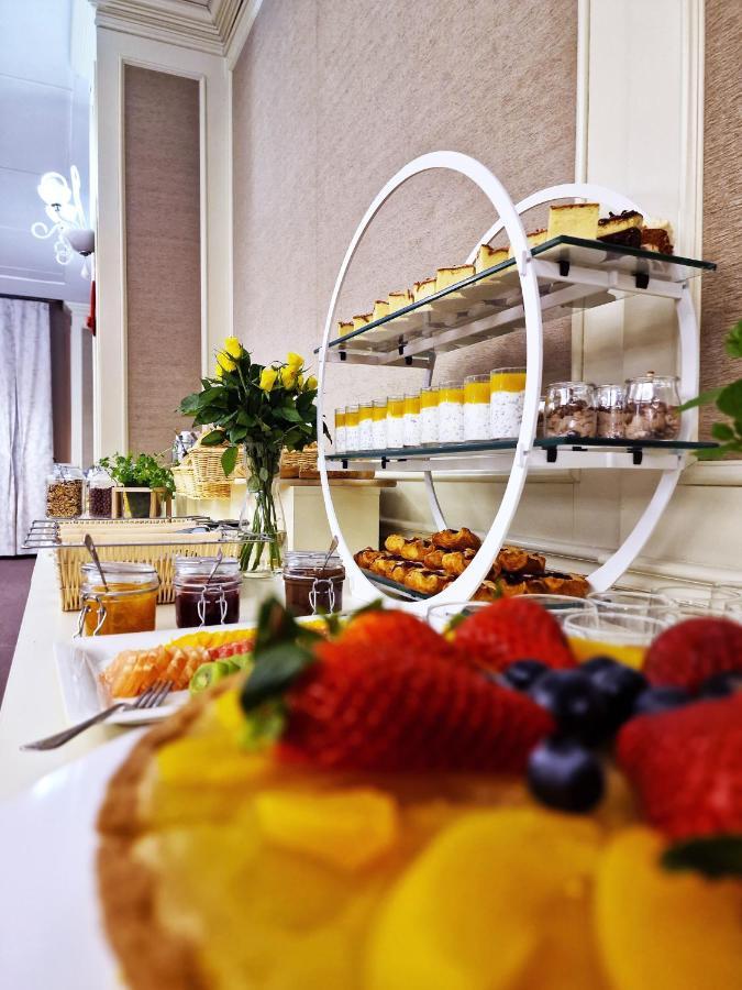 Hotel Prezydencki 3-Star Rzeszów Εξωτερικό φωτογραφία
