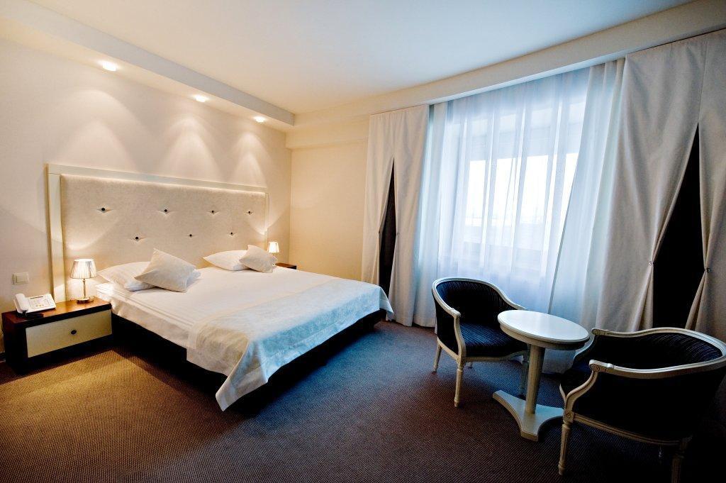 Hotel Prezydencki 3-Star Rzeszów Εξωτερικό φωτογραφία