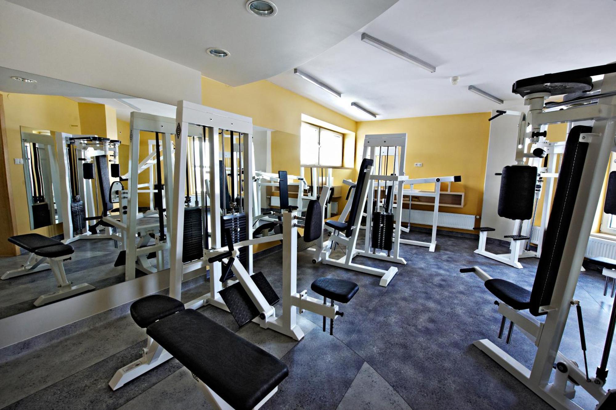 Hotel Prezydencki 3-Star Rzeszów Εξωτερικό φωτογραφία