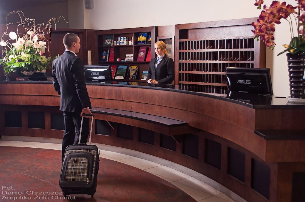 Hotel Prezydencki 3-Star Rzeszów Εξωτερικό φωτογραφία